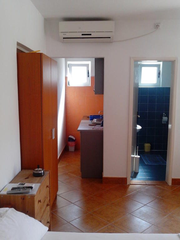Studios Velika Plaza Ulcinj Kamer foto